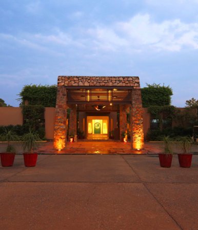 Silverglades Golf Resort & Studio Apartments - Project