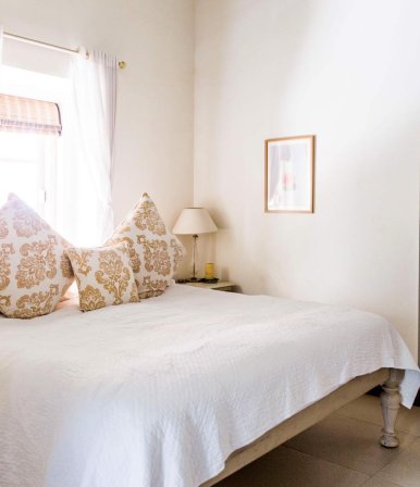 Beautifully Renovated Portuguese 5 Bedroom Villa - Project