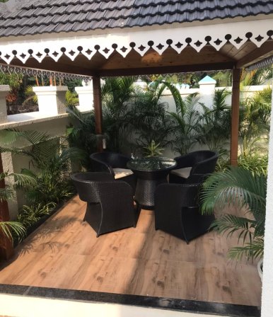 5 BHK House with Swimming Pool Exterior Photos