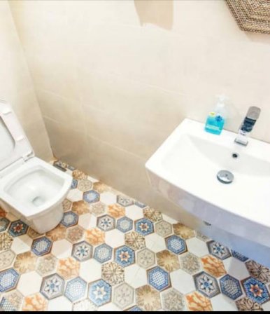 Bennet and Bernard Luxury Home Bathroom